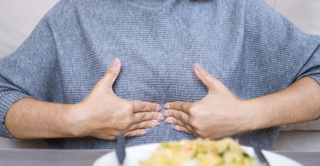 Reflusso e digestione pesante: perché alcune abitudini serali possono peggiorarli